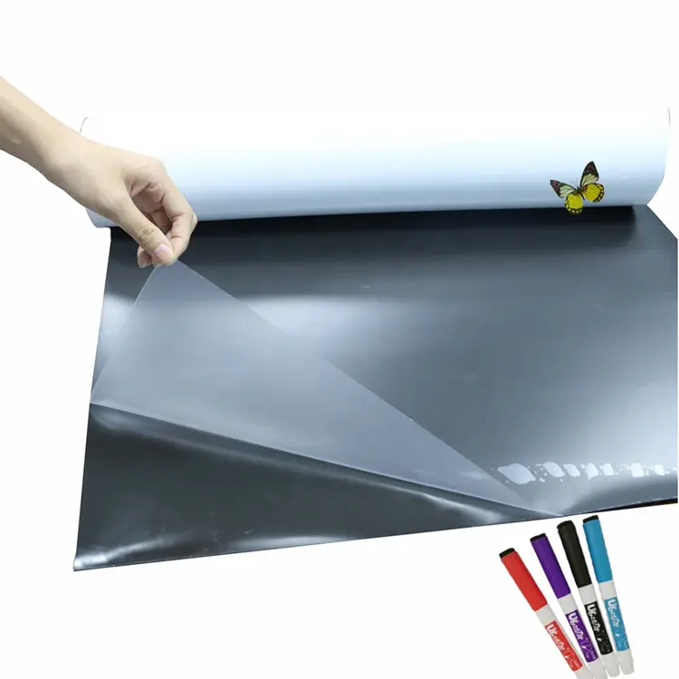 कस्टम चुंबकीय व्हाइटबोर्ड पीईटी फिल्म चिपकने वाला चुंबकीय स्टीकर संपर्क कागज फ्रिज चुंबक सूखी मिटा कलम के साथ कैलेंडर रबड़