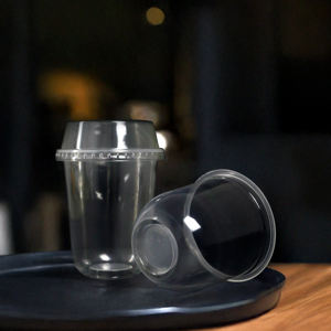 Vasos de una sola pared de plástico PP desechables al por mayor en tamaños de 360ml 500ml 700ml para té de burbujas té de la leche para llevar Quang Quan Vietnam - Product Image 1