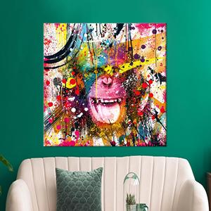 Elegante Impresión Artística en Lienzo con Graffiti de Mono para Amantes de los Monos, Enmarcado en Galería - Product Image 1