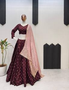 PARA ESTA PRÓXIMA TEMPORADA DE NAVARATRI NUESTRA EXCLUSIVA INVERSOR MODERNO TODAS LAS TEMPORADAS FIESTA COSTURA COMPLETA LEHENGA CHOLI - Product Image 6