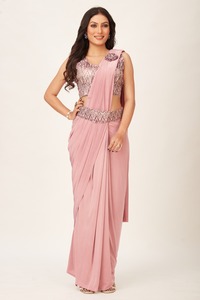 Collection de vêtements de fête prêts à l'emploi en tissu de soie importé avec bordure de travail à paillettes pour femmes, vêtements indiens et pakistanais - Product Image 5