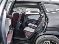 V W Jettas VS8 2026 280TSI Otomatik SUV FWD 1.4T 150PS Yeni Benzinli Araba 5 Kapılı 5 Koltuklu Benzinle Çalışan Lüks Araç
