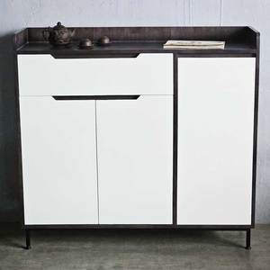 Meuble à chaussures moderne de 1,2 m KG68033 avec 3 portes et 1 tiroir, en bois d'hévéa avec pieds en fer - Product Image 2