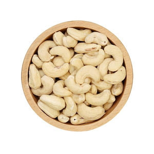 Noix de cajou grillées croquantes fournies aux entreprises de vente au détail et d'emballage - Product Image 3