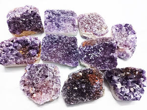 พลอยอเมทิสต์ผู้ถือคลัสเตอร์อะเมทิสต์ธรรมชาติ100% กลุ่มจากผู้ส่งออกอินเดียจากการส่งออกผลึกอะมาไมรา - Product Image 4