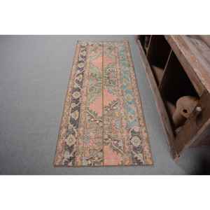 Tapis de 2,4 x 6 pieds, tapis turc vintage, tapis en laine rouge à motifs floraux - Product Image 1