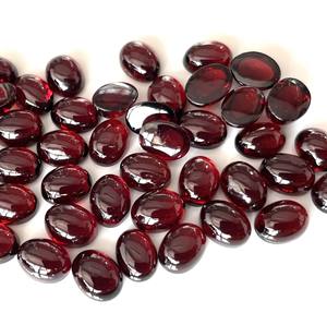 โกเมนสีแดงธรรมชาติทรงรีขนาด8x10มม. หลังแบน-พลอยโกเมนแบบหลวม - Product Image 1