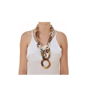 Collier artisanal en corne de buffle longue chaîne et pendentif design collier en corne de qualité exclusive à bas prix - Product Image 3