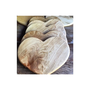 Planche à découper en bois d'acacia Planche à déjeuner en forme de cœur pour articles de cuisine Planche à découper d'Inde - Product Image 5