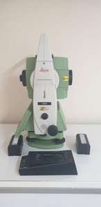 Estación robótica Leica Total Station TS 11 disponible para la venta en buen estado - Product Image 4
