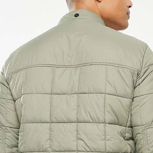 Chaqueta de Invierno Acolchada para Hombre, con Capucha y Cuello Alto, Diseño Impermeable y Acolchado, Personalizada de Alta Calidad - Product Image 6