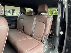 VERY SHARP 2025 VO-LKS-WA-GEN ID. Transmisión Automática BU-ZZ ID BUZZ LOADED - Product Image 3