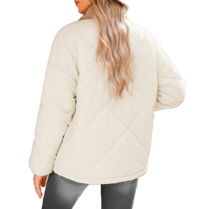 Women Custom 2025 New Design Quilted & Padded Puffer Jackets Women Winter Puffer Coat Ladies Quilted Breathable Jacket - Product Image 3