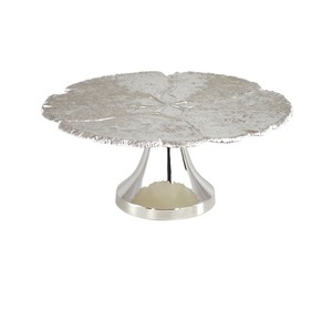 Soporte para Pastel Decorativo Hecho a Mano de Calidad Superior, Diseño Fabuloso, Clásico y Elegante, Nuevo Soporte para Pastel de Metal de 3 Niveles - Product Image 5