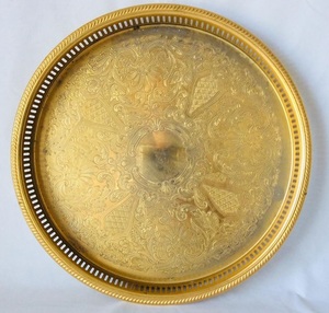 Placa de cargador de metal de lujo finamente elaborada para configuraciones de bodas y cenas elegantes y presentaciones de banquetes de alto perfil - Product Image 4