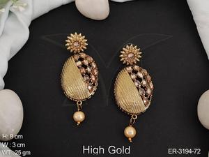 Boucles d'oreilles Polki Antique de Designer 8cm & 25gm Parfait pour les tenues de mariage de la mariée et les vêtements ethniques - Product Image 5