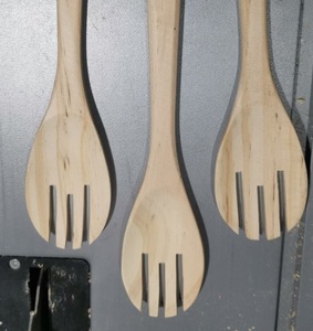 Juego de servidor de ensalada de madera indio tradicional con acabado tallado a mano Ecológico y seguro para alimentos para uso doméstico en la cocina - Product Image 3