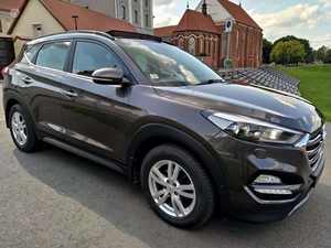 Hyundai Tucson SUV Turbo 3.5L Automatique 8 airbags TPMS Caméra arrière Sièges en cuir Phares à LED Toit ouvrant panoramique 2017 - Product Image 2