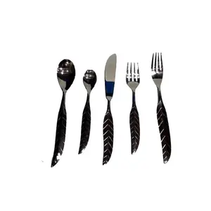 Ensemble de couverts en acier inoxydable miroir avec poignée de conception de chaîne de qualité supérieure, parfait pour les fournitures de table de restaurant et d'hôtel - Product Image 5