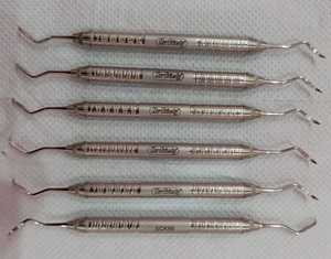 CK6 SCK66 Instrumentos quirúrgicos dentales Curetas dentales de mango y escaladores Hu Friedy - Product Image 1