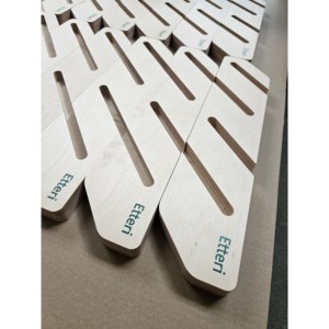 Gravure de bois et de contreplaqué, marquage laser – conceptions détaillées, personnalisation de produits, logos d'entreprise su - Product Image 3
