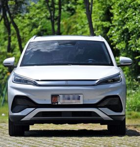 Yuan Plus 510 km, véhicule électrique haut de gamme, berline 5 portes 5 places avec une puissance de 150 kW et un volant à gauche - Product Image 5