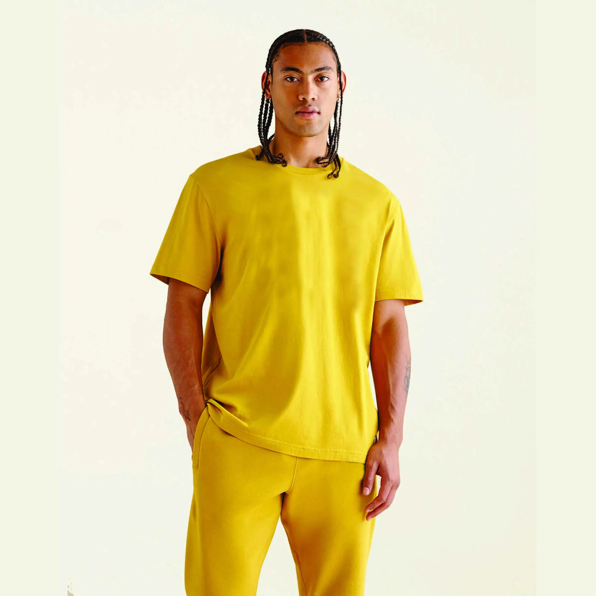 Produttore di abbigliamento in canapa all'ingrosso magliette a mezza manica personalizzate vestibilità rilassata maglietta in cotone 100% tessuto di canapa organica per uomo