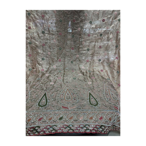 Tissu de soie importé avec des perles faites à la main et un travail de fil élégant Dupatta Parfait pour les Lehengas de mariée et les conceptions de tenues de mariage - Product Image 4