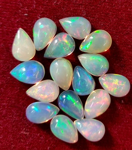 Pera de ópalo etíope natural 7x10mm cabujón parte posterior plana-excelente calidad multifuego ópalo pera cabujón piedra preciosa - Product Image 2