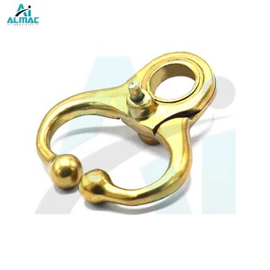 ALMAC Reutilizable Anti Rust Brass Bull Nose Accesorio seguro para pastos Bull Control Instrumentos quirúrgicos veterinarios confiables - Product Image 1