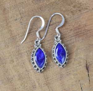 Boucles d'oreilles en argent sterling saphir bleu faites à la main, pierre de naissance de septembre, bijoux en pierres précieuses facettées, cadeau pour femmes - Product Image 6