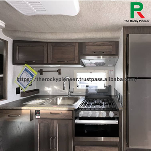 Usado en China: Autocaravana de 18 pies de alta calidad 2025 con espacio para 3 personas - Product Image 4