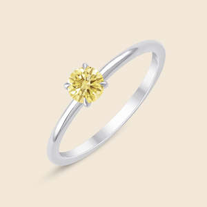 Anillo de diamantes redondos Sunlit con diamante amarillo cultivado en laboratorio de 0.3 quilates F-VS en oro macizo de 14K para novias, bodas, compromisos y fiestas. - Product Image 2