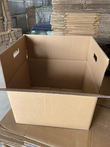 กล่องบรรจุภัณฑ์แบบกระดาษกล่องกระดาษลูกฟูกพิมพ์โลโก้ตามสั่งจากเวียดนาม - Product Image 2