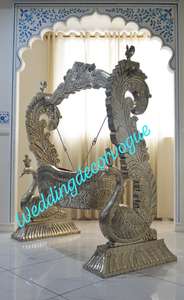 Venta al por mayor de alta calidad moderno de lujo Vintage Antiguo Real de madera tallada Patio columpio Jhula tradicional indio muebles para el hogar - Product Image 2