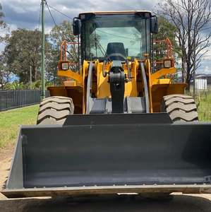 Retroexcavadora de gato de motor medio original usado de calidad superior Caterpillar a la venta en maquinaria de construcción entrega rápida - Product Image 2