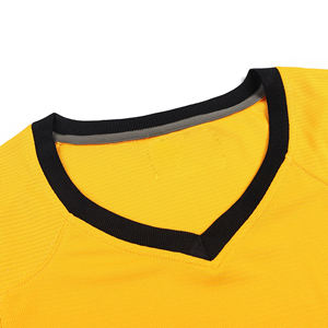 Camiseta de Fútbol Retro Personalizada para Hombre, Camiseta de Fútbol Vintage al por Mayor, Camiseta de Entrenamiento para Clubes Deportivos, Edición para Aficionados y Jugadores - Product Image 4