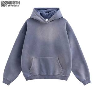 Trendy Men's And Women's Streetwear Pullover Hoodie With Graphic Design - <b>Perfect</b> For Urban Fashion And Casual Wear hoodies men - Product Image 3