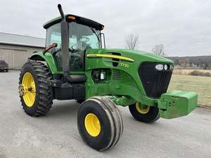 Tractor Agrícola John 7730 4WD con Motor de 100HP, Alta Productividad, Bomba de Motor con Engranajes, Garantía de Más de 5 Años - Product Image 2