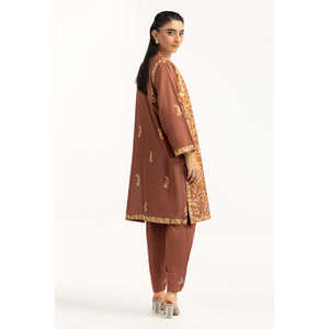 Conjunto Coordinado IPST-55071 Karandi, Traje de Dos Piezas Bordado, Largo por Encima de la Rodilla, Tallas XS y XXS, Blusa de Manga Tres Cuartos y Pantalones Cortos - Product Image 2