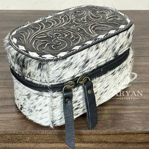 Nuevo Estuche de Joyería Mini de Cuero Vacuno Hecho a Mano, Organizador de Viaje Portátil Estilo Occidental para Anillos, Aretes, Collares y Pulseras - Product Image 1