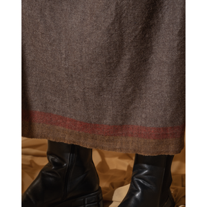 Falda Midi Cruzada de Lana Cómoda ISHA, Tallas XS-XXL, Color Marrón, Cintura Elástica, Transpirable, con Bordado y Cordón Ajustable, para el Trabajo - Product Image 4