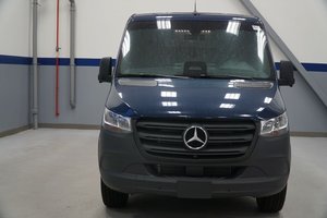 รถตู้บรรทุกเมอร์เซเดส-เบนซ์ สปรินเตอร์ ปี 2024 รุ่น 144 WB RWD 2500 เครื่องยนต์ดีเซล 2.0 ลิตร 4 สูบ (211 แรงม้า HO) ยูโร 6 เกียร์อัตโนมัติ 9G-TRONIC - Product Image 5