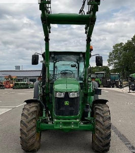 Top Equipment John Deer 6110M Tractor with Loader John Deer 90 Horsepower Used Agricultural <b>Machines</b> John Deer 6110M Low Price - Product Image 1