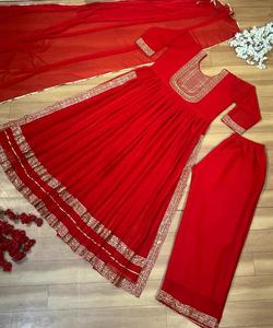 Ropa de fiesta asequible: Vestido Georgette de seda con bordado de Chinon y trabajo de secuencia para mujer - Product Image 5