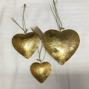 Elegante Corazón de Navidad, decoración colgante de Metal, diseño grabado, adorno de árbol de Navidad para decoración elegante de vacaciones - Product Image 1