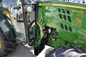 รถแทรกเตอร์ความเร็วสูง90แรงม้า,รถแทรกเตอร์ Johnn Deeere 4X4ในราคาที่ถูกที่สุดรถแทรคเตอร์5090 GF - Product Image 3