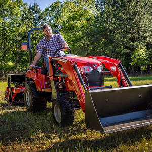 Tracteur Massey Ferguson GC1725M tracteur agricole 4WD d'occasion de qualité supérieure machine agricole prix de gros pompe compacte et fiable - Product Image 1