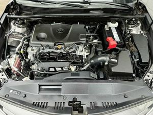 Toyota Camry LE FWD berline d'occasion 2019, boîte automatique, sièges en cuir, intérieur foncé, pneus R16, moteur turbo, capacité 4L, électrique - Product Image 5