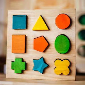 Jeu de puzzle en bois pour enfants, entièrement écologique, figurines colorées - différentes formes pour l'apprentissage - Product Image 4